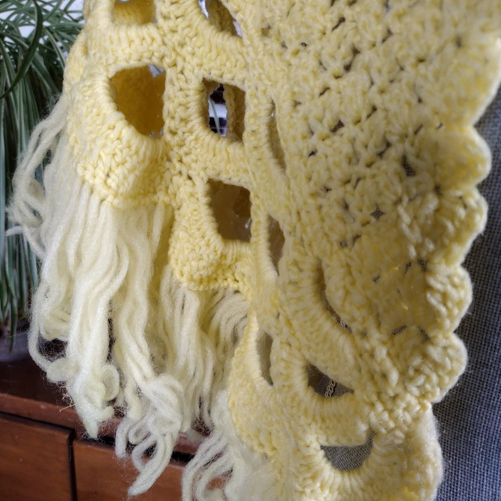 Women's Vintage 70's Boho Hippie Retro Handmade Crochet Shawl - Picture 5 of 5